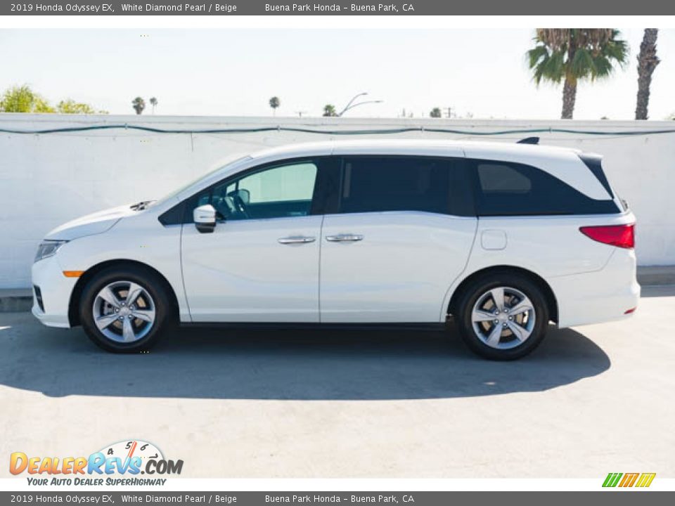 2019 Honda Odyssey EX White Diamond Pearl / Beige Photo #8