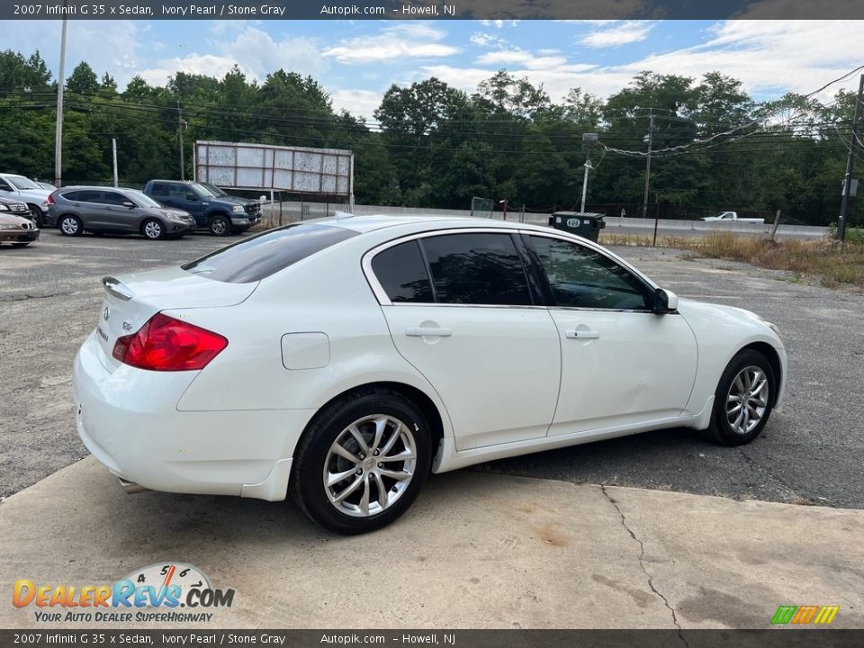 2007 Infiniti G 35 x Sedan Ivory Pearl / Stone Gray Photo #10