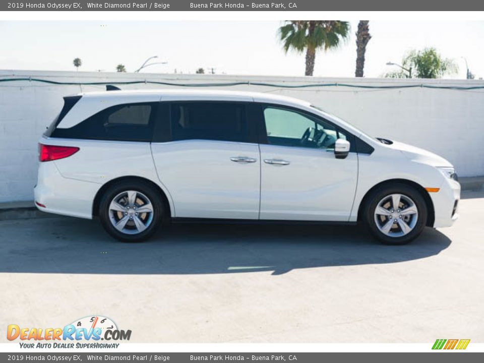 2019 Honda Odyssey EX White Diamond Pearl / Beige Photo #10