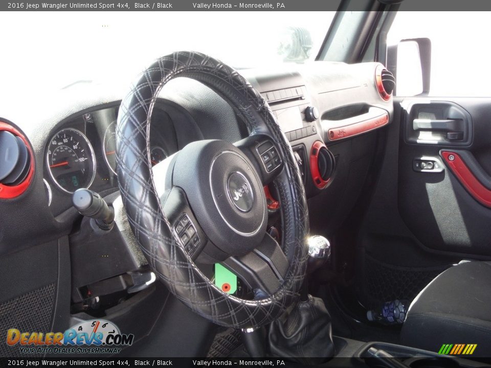 2016 Jeep Wrangler Unlimited Sport 4x4 Black / Black Photo #14
