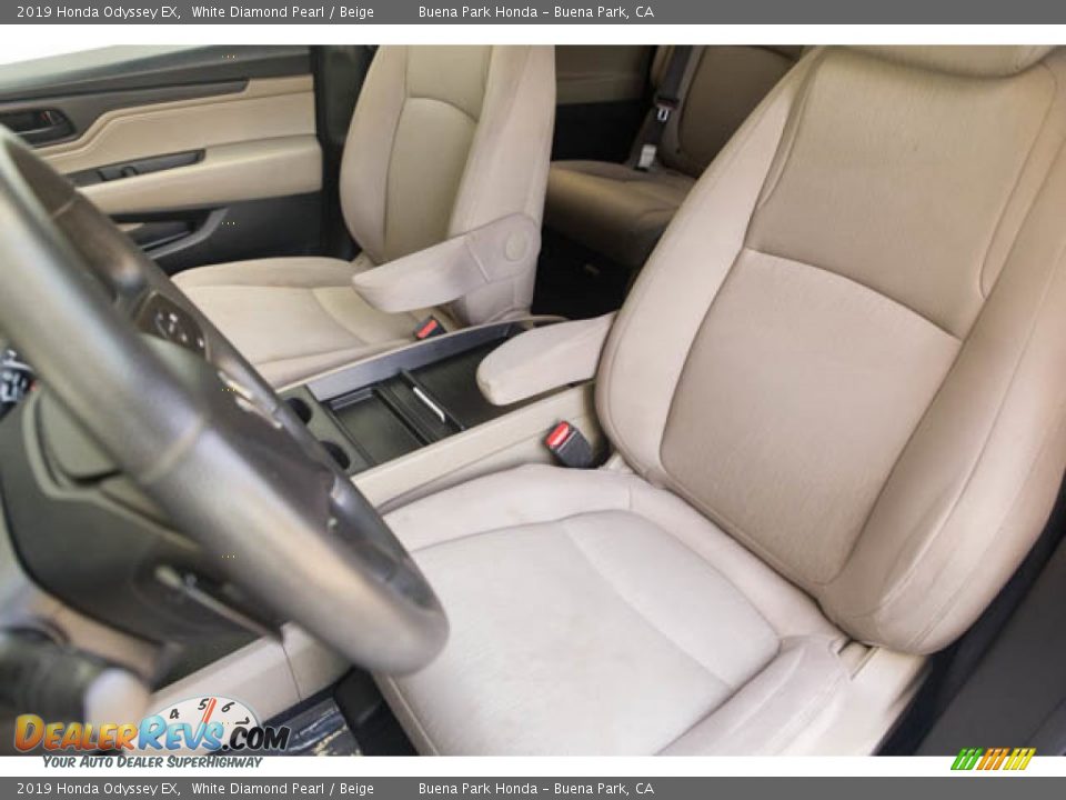 2019 Honda Odyssey EX White Diamond Pearl / Beige Photo #17