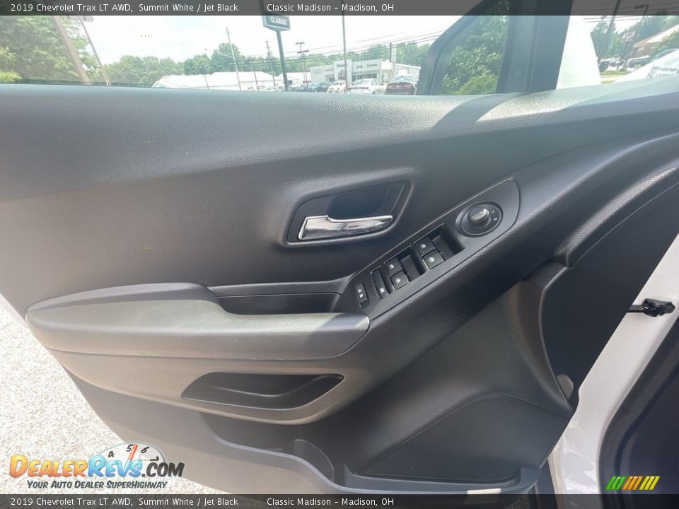 2019 Chevrolet Trax LT AWD Summit White / Jet Black Photo #8