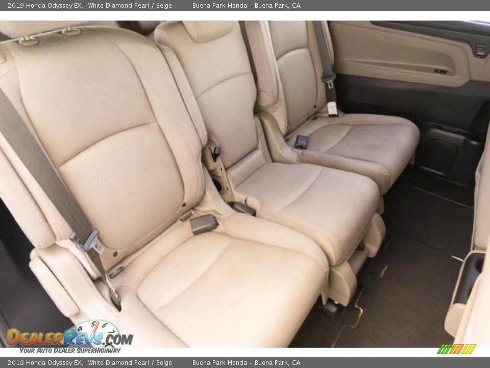 2019 Honda Odyssey EX White Diamond Pearl / Beige Photo #23