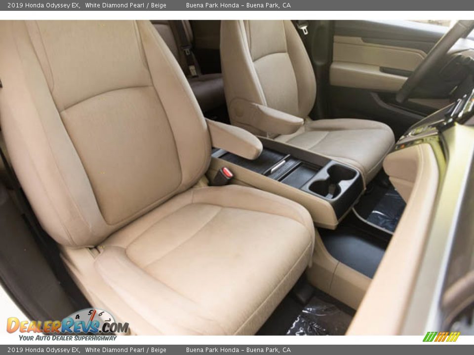 2019 Honda Odyssey EX White Diamond Pearl / Beige Photo #25