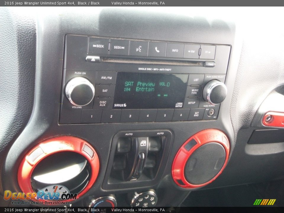 2016 Jeep Wrangler Unlimited Sport 4x4 Black / Black Photo #22