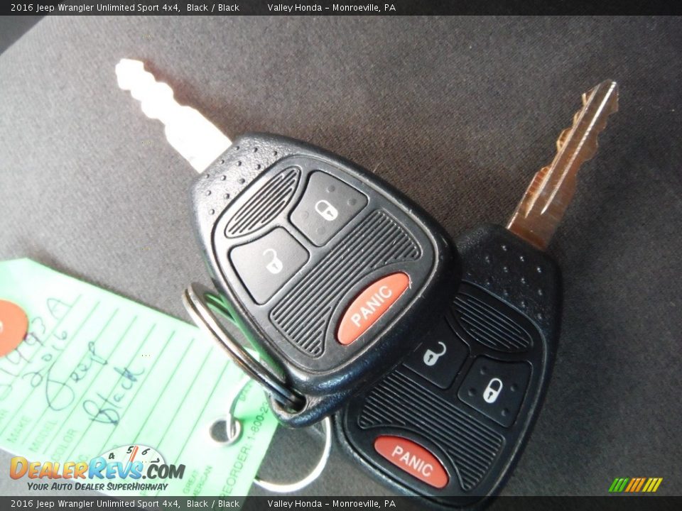 2016 Jeep Wrangler Unlimited Sport 4x4 Black / Black Photo #27