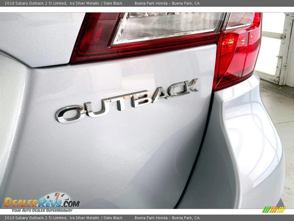 2019 Subaru Outback 2.5i Limited Ice Silver Metallic / Slate Black Photo #7