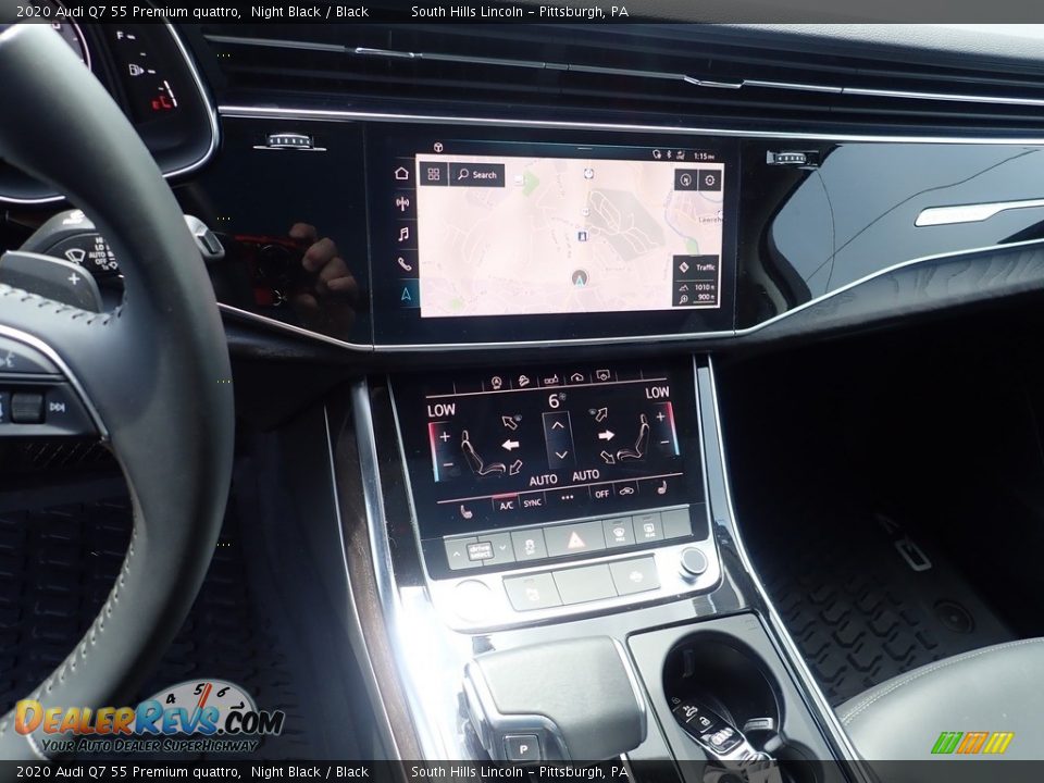 Controls of 2020 Audi Q7 55 Premium quattro Photo #22