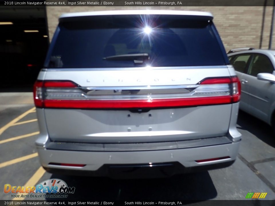 2018 Lincoln Navigator Reserve 4x4 Ingot Silver Metallic / Ebony Photo #3
