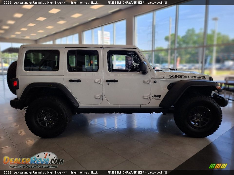 Bright White 2022 Jeep Wrangler Unlimited High Tide 4x4 Photo #4