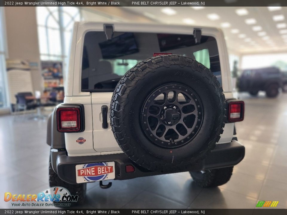 2022 Jeep Wrangler Unlimited High Tide 4x4 Bright White / Black Photo #7