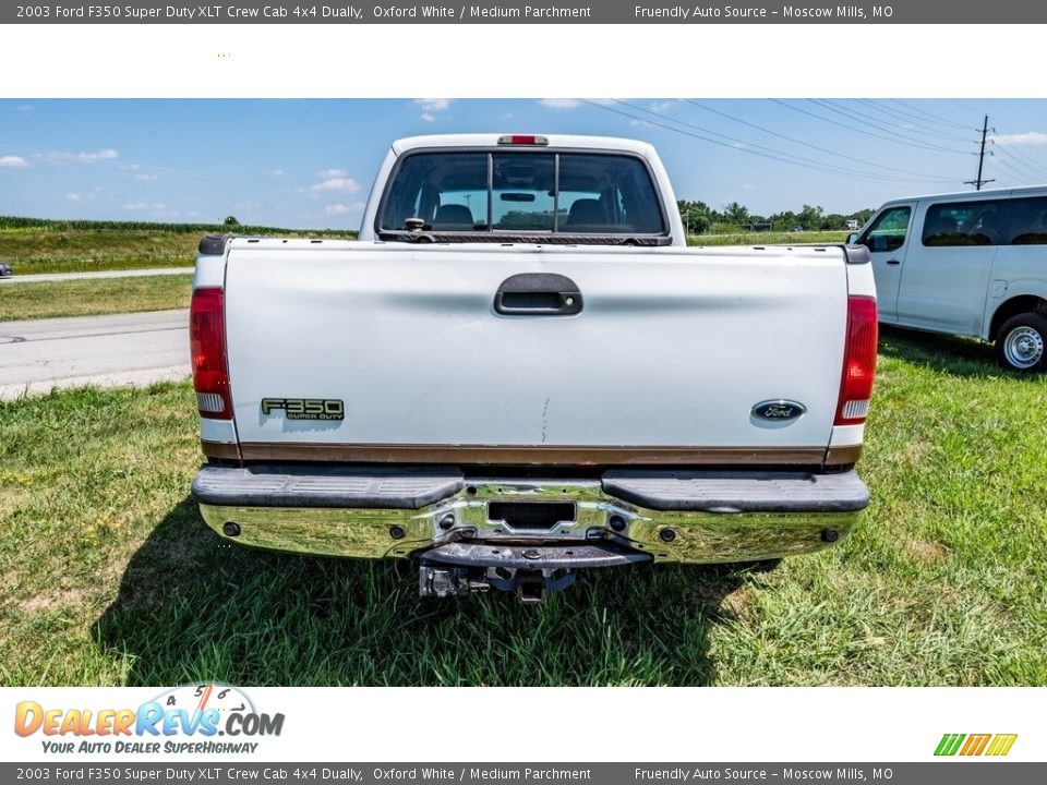 2003 Ford F350 Super Duty XLT Crew Cab 4x4 Dually Oxford White / Medium Parchment Photo #5