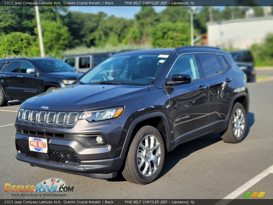 2022 Jeep Compass Latitude 4x4 Granite Crystal Metallic / Black Photo #1