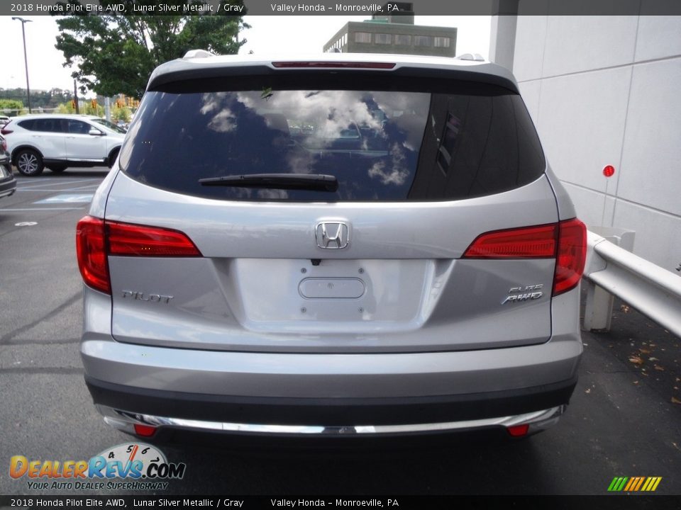 2018 Honda Pilot Elite AWD Lunar Silver Metallic / Gray Photo #8