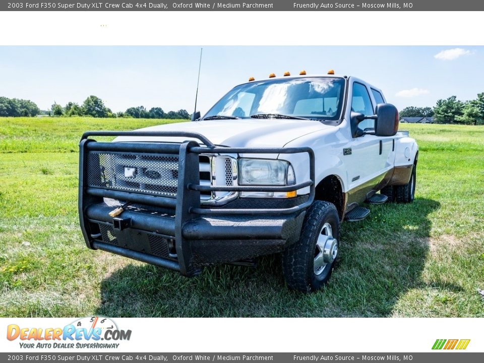 2003 Ford F350 Super Duty XLT Crew Cab 4x4 Dually Oxford White / Medium Parchment Photo #8