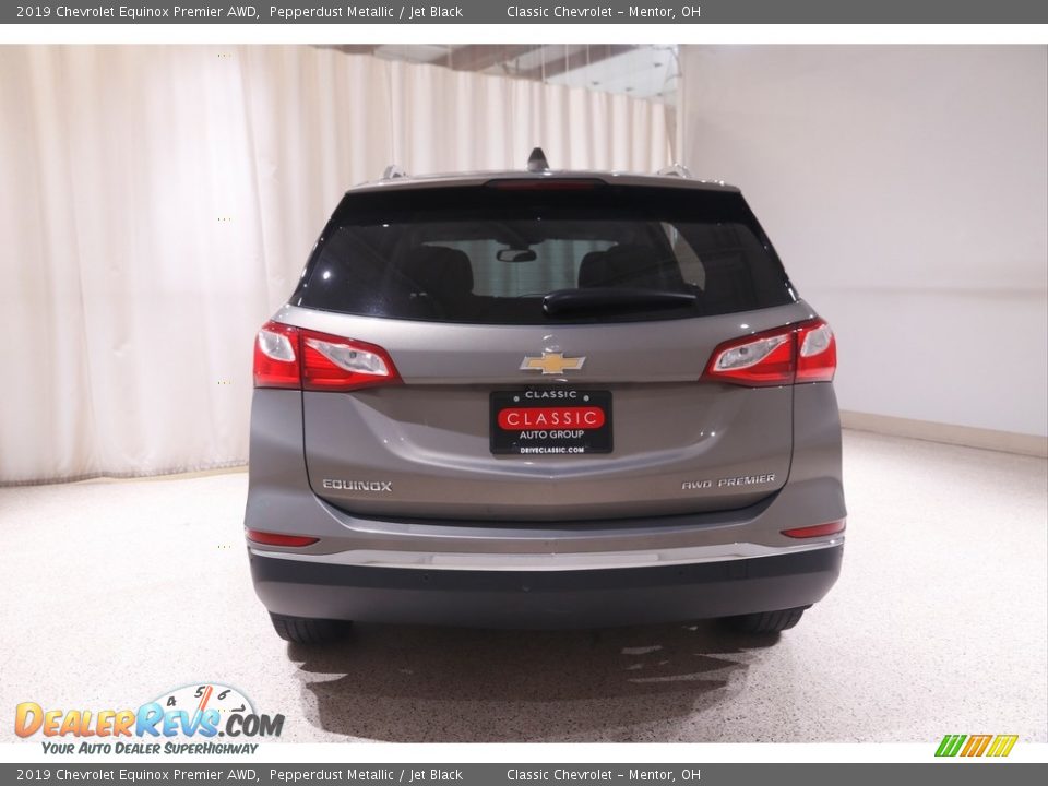 2019 Chevrolet Equinox Premier AWD Pepperdust Metallic / Jet Black Photo #17