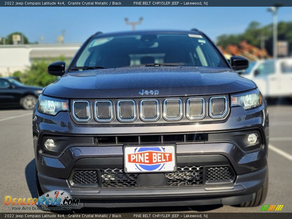 2022 Jeep Compass Latitude 4x4 Granite Crystal Metallic / Black Photo #3