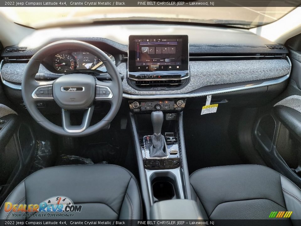 2022 Jeep Compass Latitude 4x4 Granite Crystal Metallic / Black Photo #13
