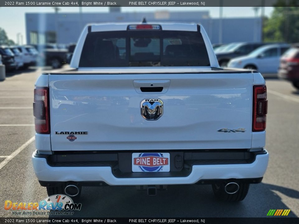 2022 Ram 1500 Laramie Crew Cab 4x4 Bright White / Black Photo #7