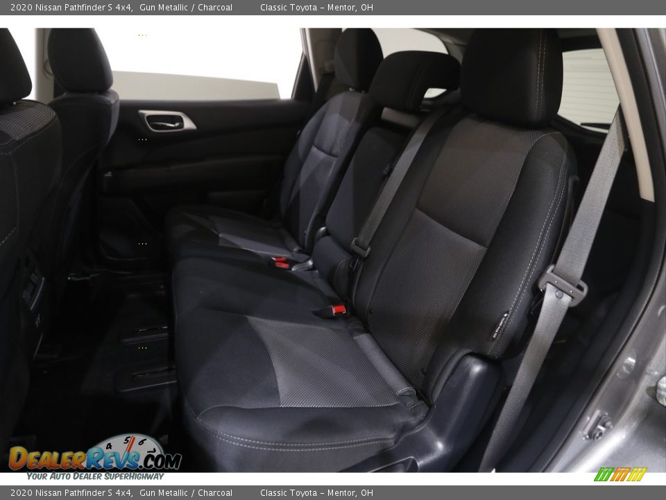 2020 Nissan Pathfinder S 4x4 Gun Metallic / Charcoal Photo #18