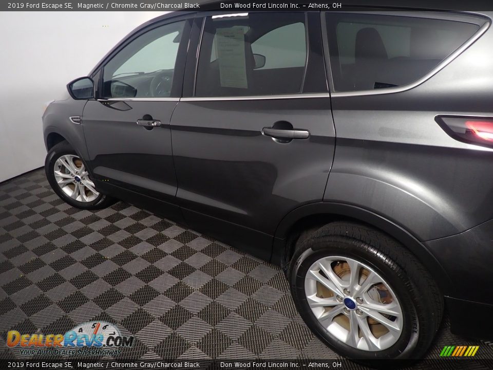 2019 Ford Escape SE Magnetic / Chromite Gray/Charcoal Black Photo #19