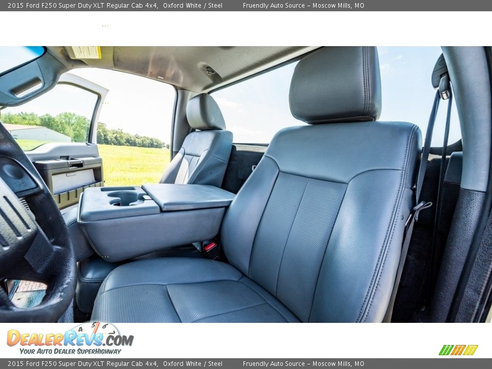 2015 Ford F250 Super Duty XLT Regular Cab 4x4 Oxford White / Steel Photo #17