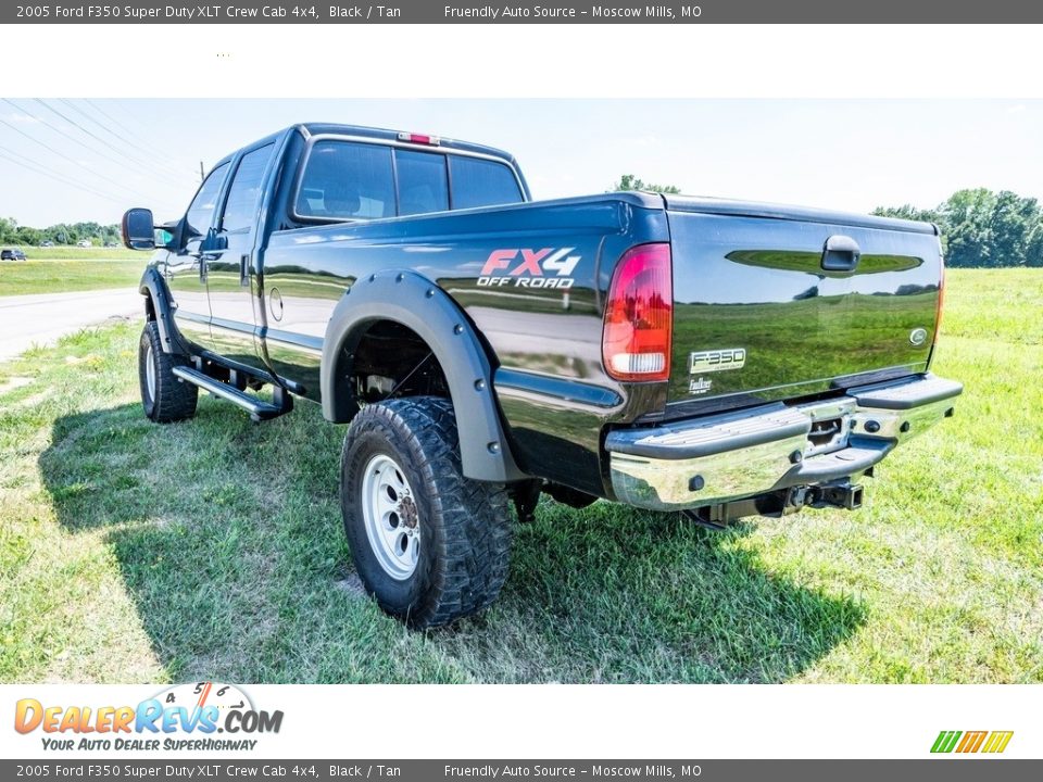 2005 Ford F350 Super Duty XLT Crew Cab 4x4 Black / Tan Photo #6