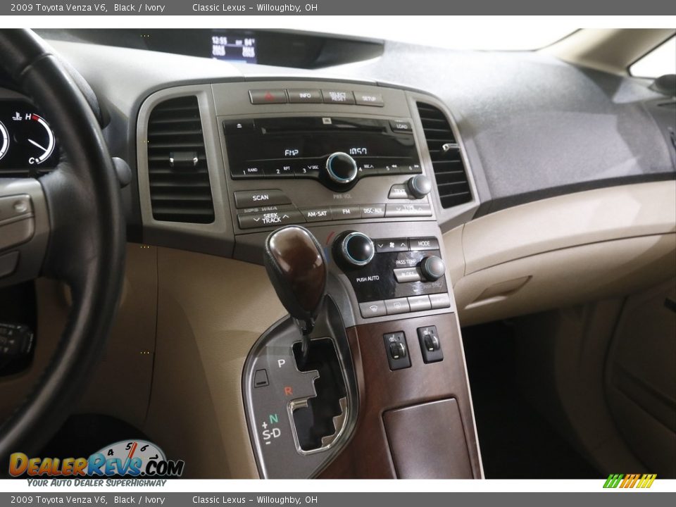 2009 Toyota Venza V6 Black / Ivory Photo #11