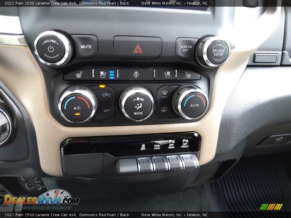 2022 Ram 1500 Laramie Crew Cab 4x4 Delmonico Red Pearl / Black Photo #25
