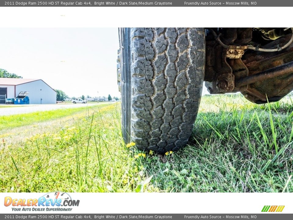 2011 Dodge Ram 2500 HD ST Regular Cab 4x4 Bright White / Dark Slate/Medium Graystone Photo #15