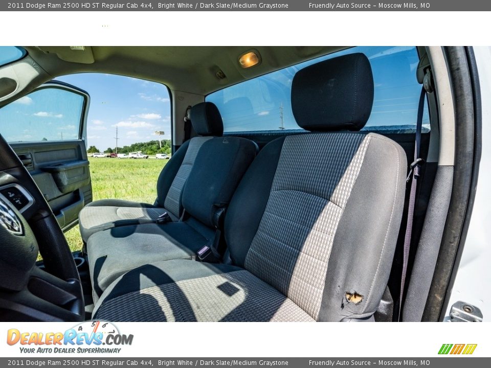 2011 Dodge Ram 2500 HD ST Regular Cab 4x4 Bright White / Dark Slate/Medium Graystone Photo #17