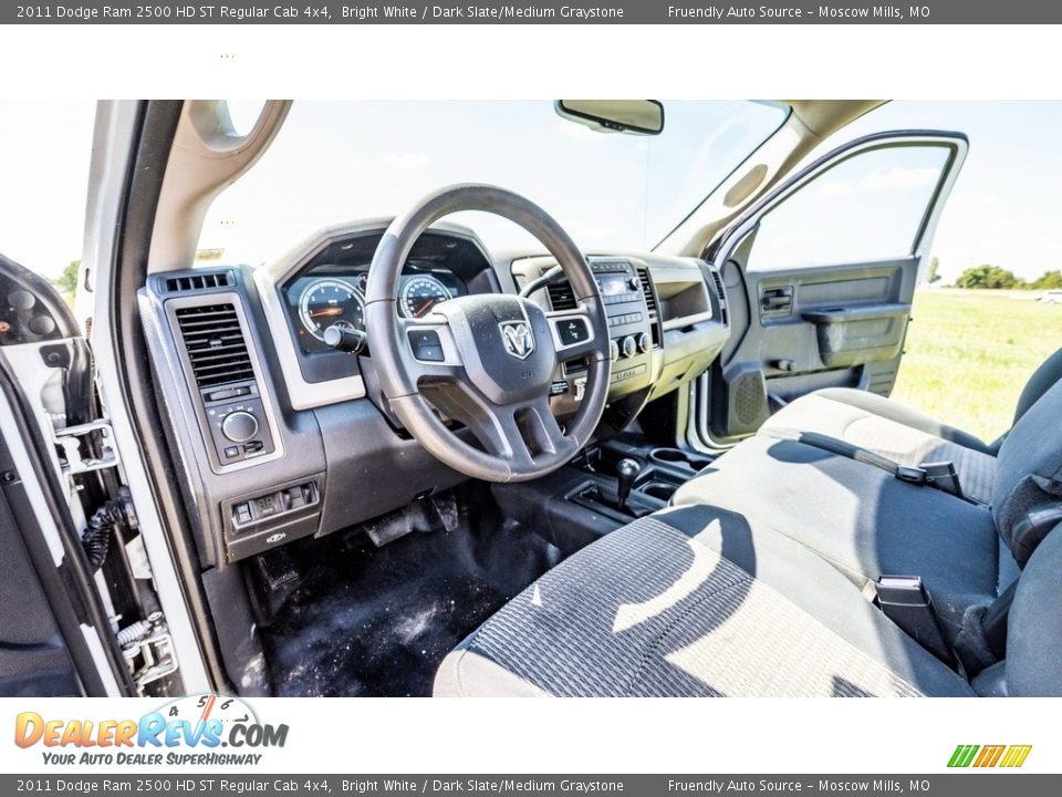 2011 Dodge Ram 2500 HD ST Regular Cab 4x4 Bright White / Dark Slate/Medium Graystone Photo #19