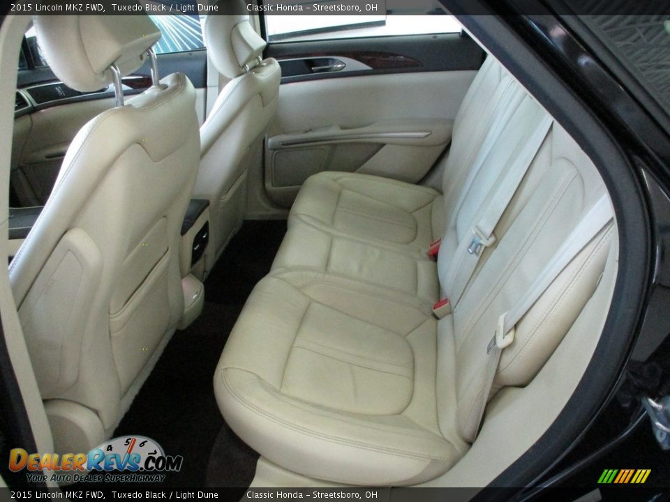 Rear Seat of 2015 Lincoln MKZ FWD Photo #25