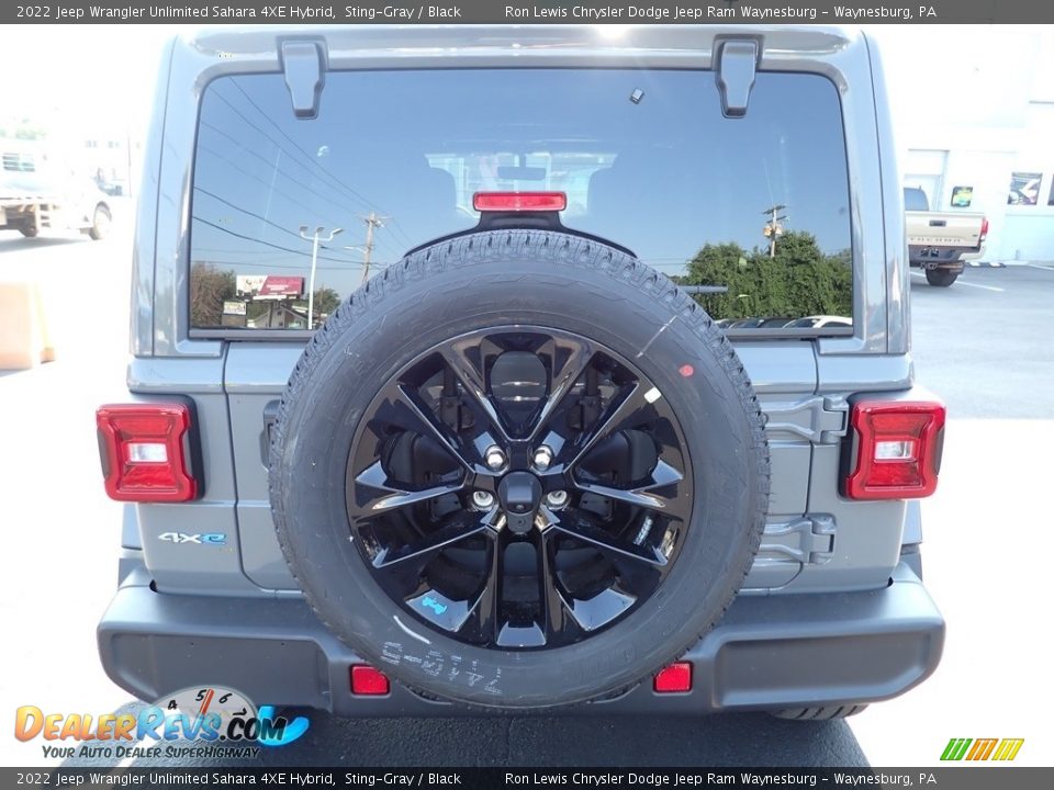 2022 Jeep Wrangler Unlimited Sahara 4XE Hybrid Sting-Gray / Black Photo #4