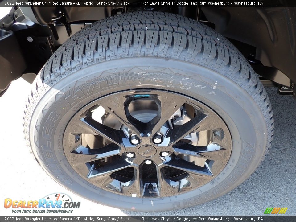 2022 Jeep Wrangler Unlimited Sahara 4XE Hybrid Sting-Gray / Black Photo #10