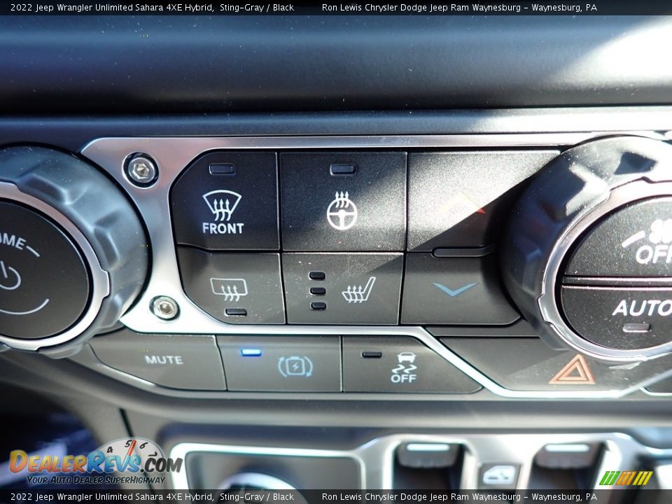 2022 Jeep Wrangler Unlimited Sahara 4XE Hybrid Sting-Gray / Black Photo #19