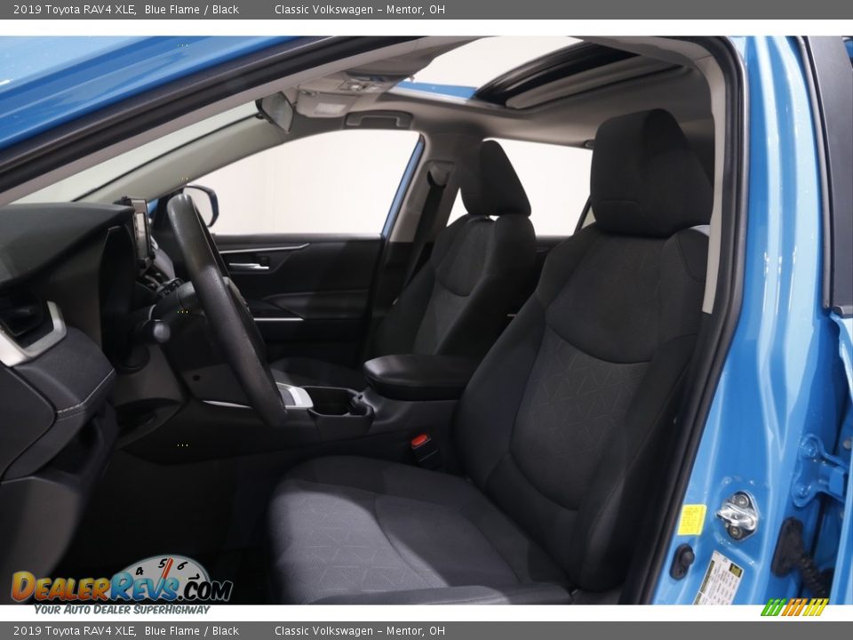 2019 Toyota RAV4 XLE Blue Flame / Black Photo #5