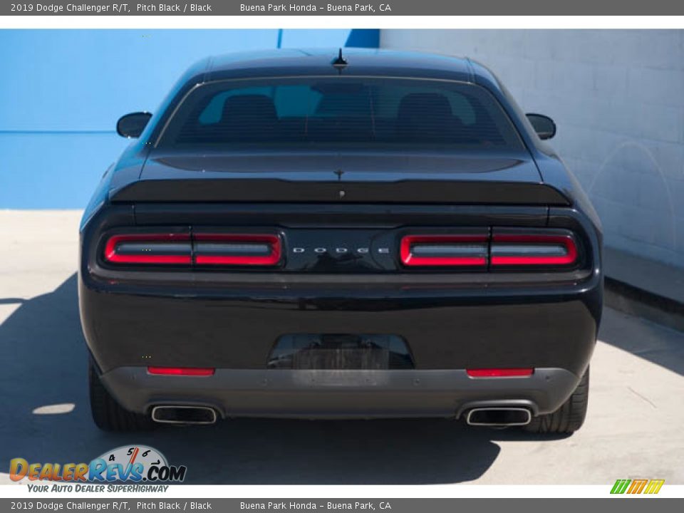 2019 Dodge Challenger R/T Pitch Black / Black Photo #11