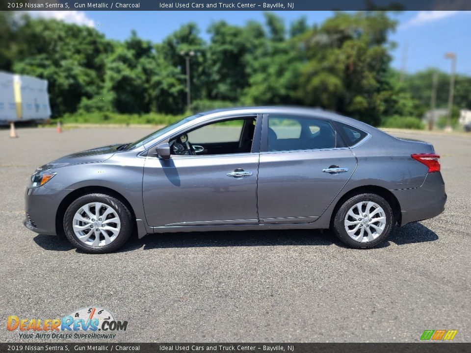 2019 Nissan Sentra S Gun Metallic / Charcoal Photo #2