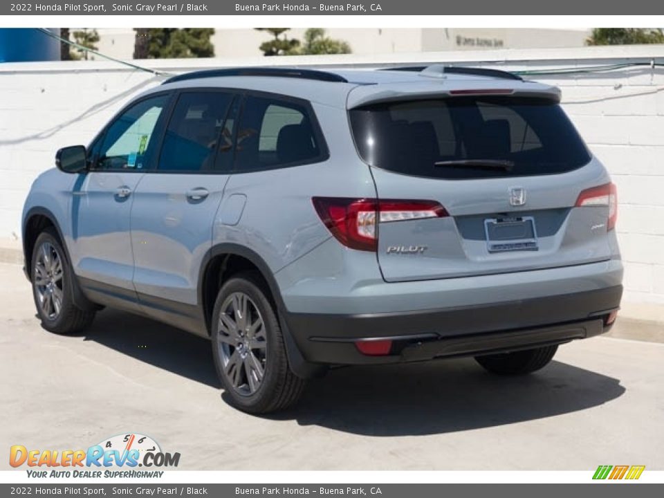 2022 Honda Pilot Sport Sonic Gray Pearl / Black Photo #2