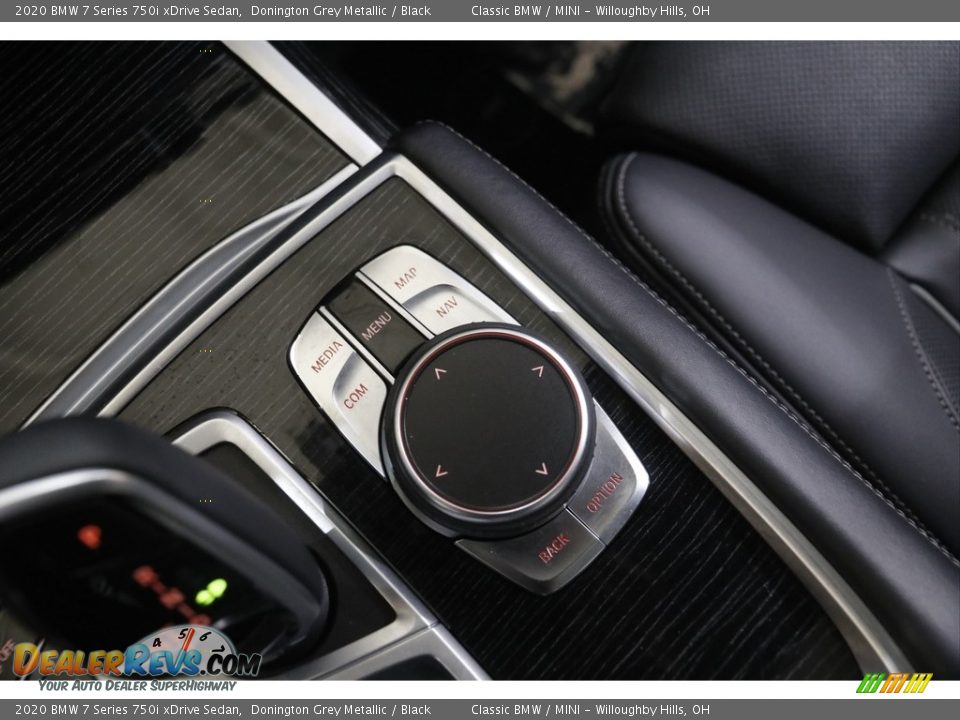 Controls of 2020 BMW 7 Series 750i xDrive Sedan Photo #18