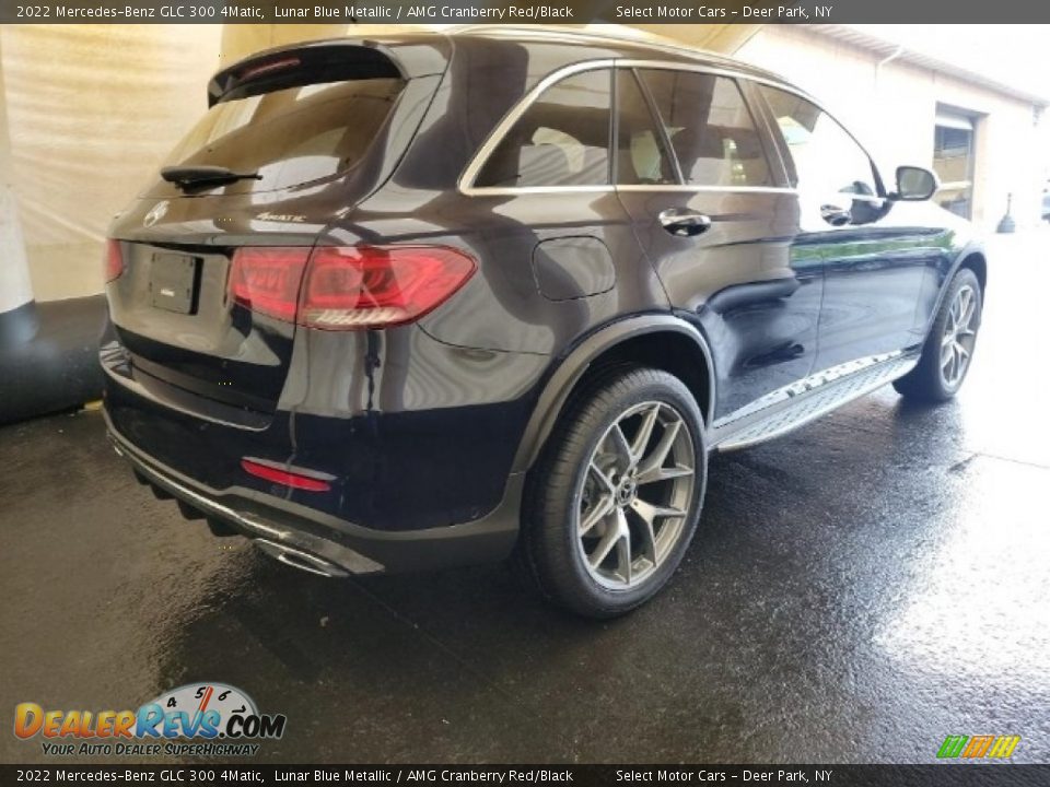 2022 Mercedes-Benz GLC 300 4Matic Lunar Blue Metallic / AMG Cranberry Red/Black Photo #3