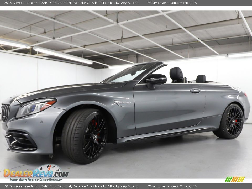 Front 3/4 View of 2019 Mercedes-Benz C AMG 63 S Cabriolet Photo #14