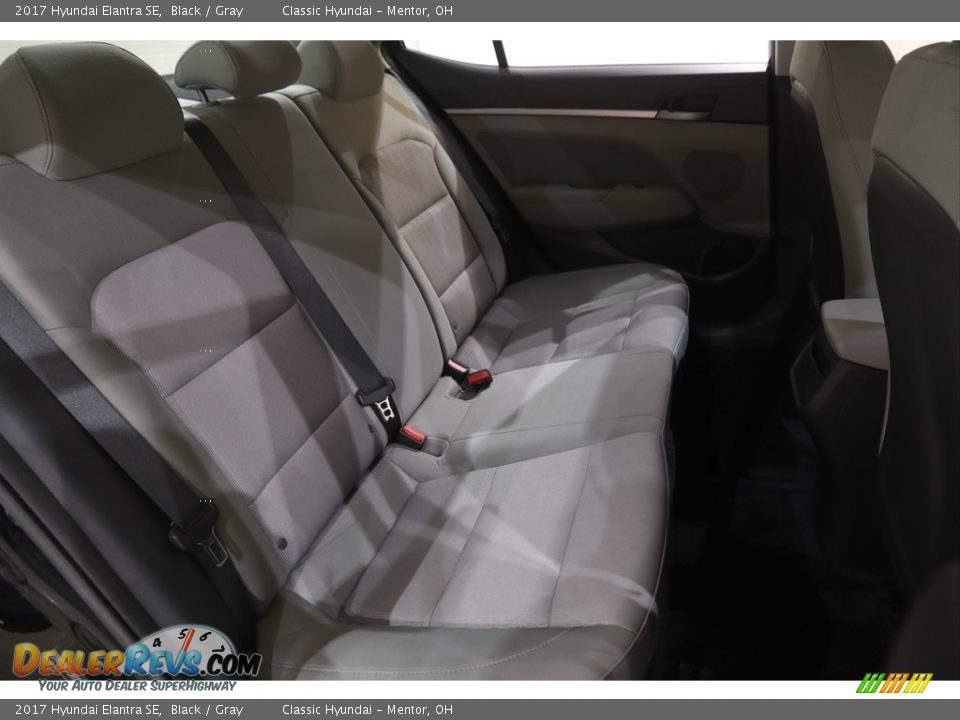 2017 Hyundai Elantra SE Black / Gray Photo #15