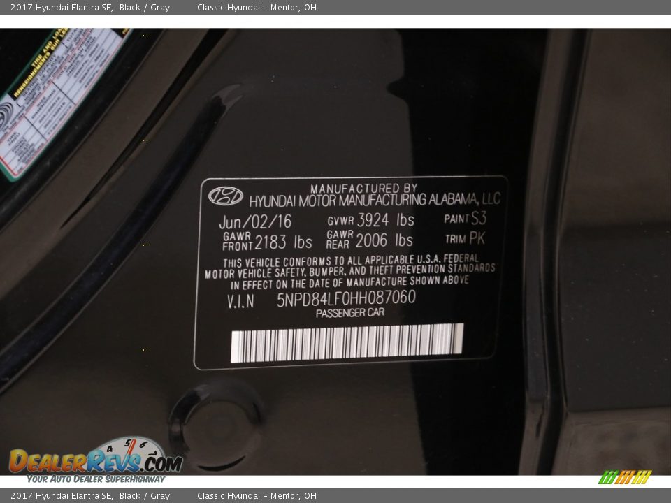 2017 Hyundai Elantra SE Black / Gray Photo #19