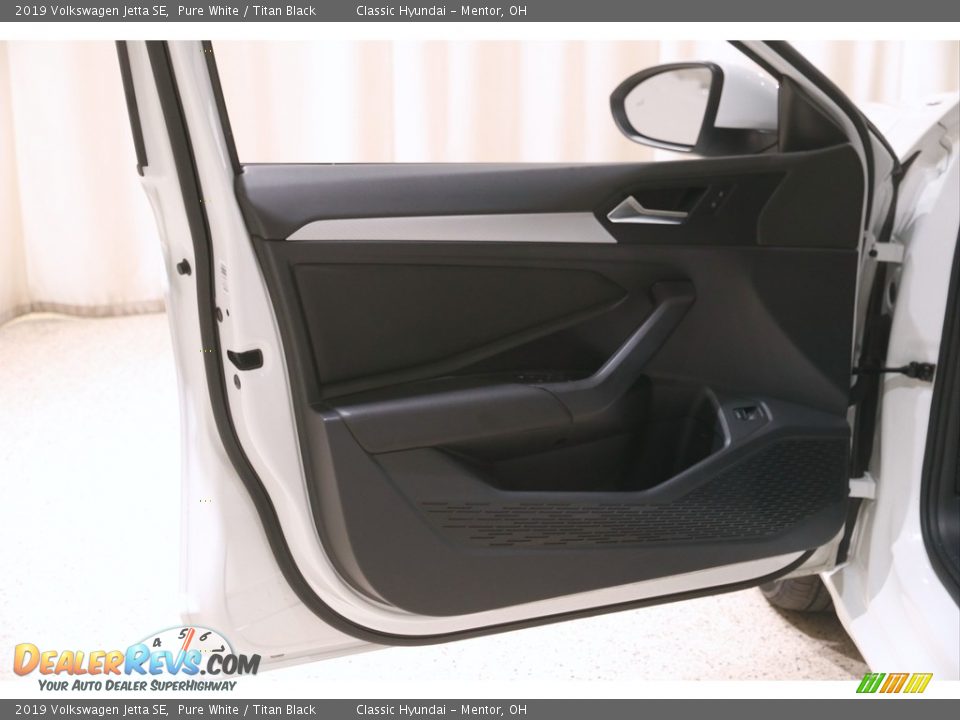 2019 Volkswagen Jetta SE Pure White / Titan Black Photo #4