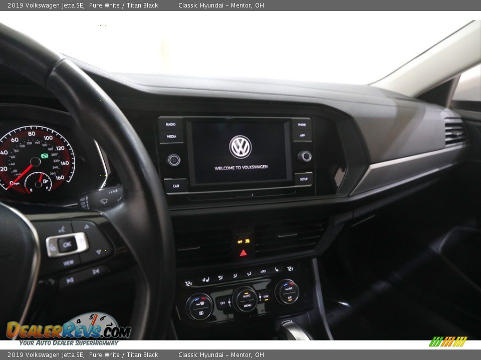 2019 Volkswagen Jetta SE Pure White / Titan Black Photo #9