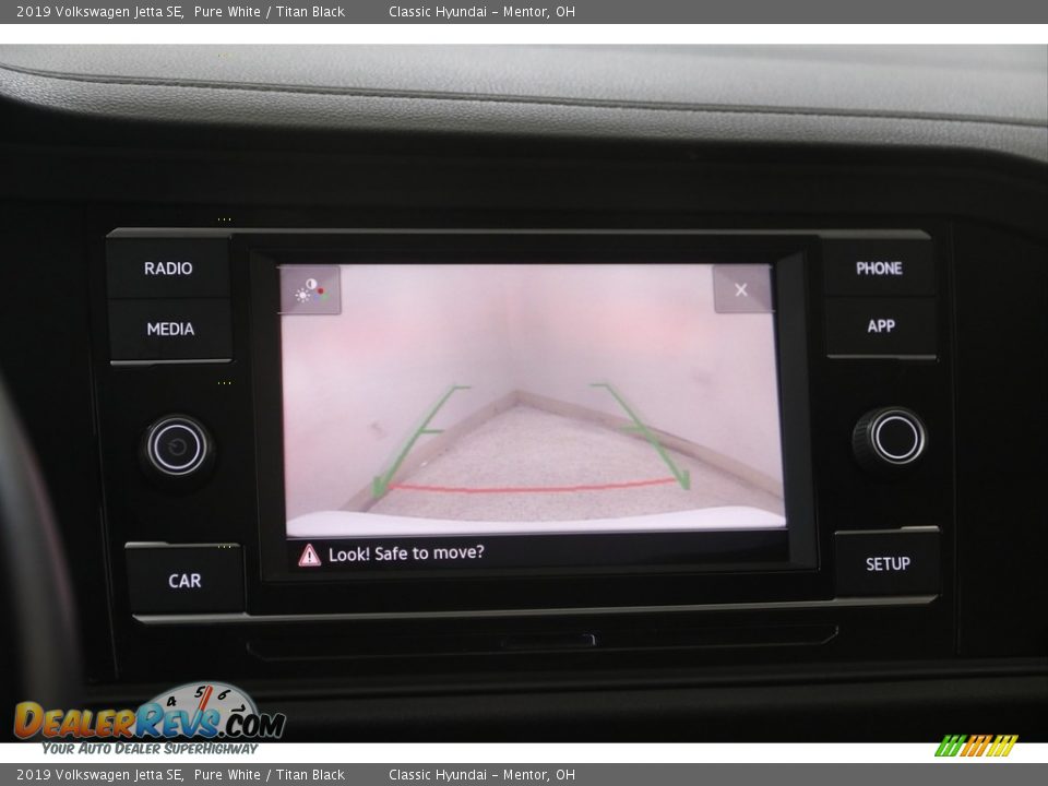 2019 Volkswagen Jetta SE Pure White / Titan Black Photo #12