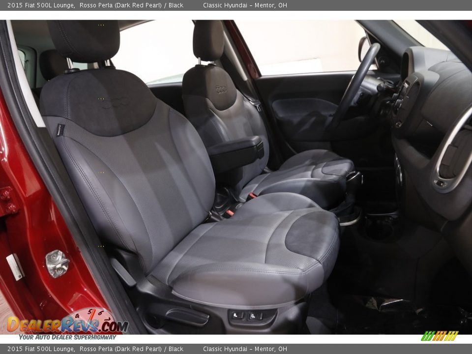 Black Interior - 2015 Fiat 500L Lounge Photo #17