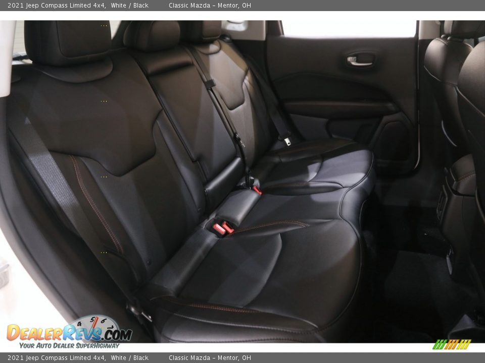 2021 Jeep Compass Limited 4x4 White / Black Photo #18